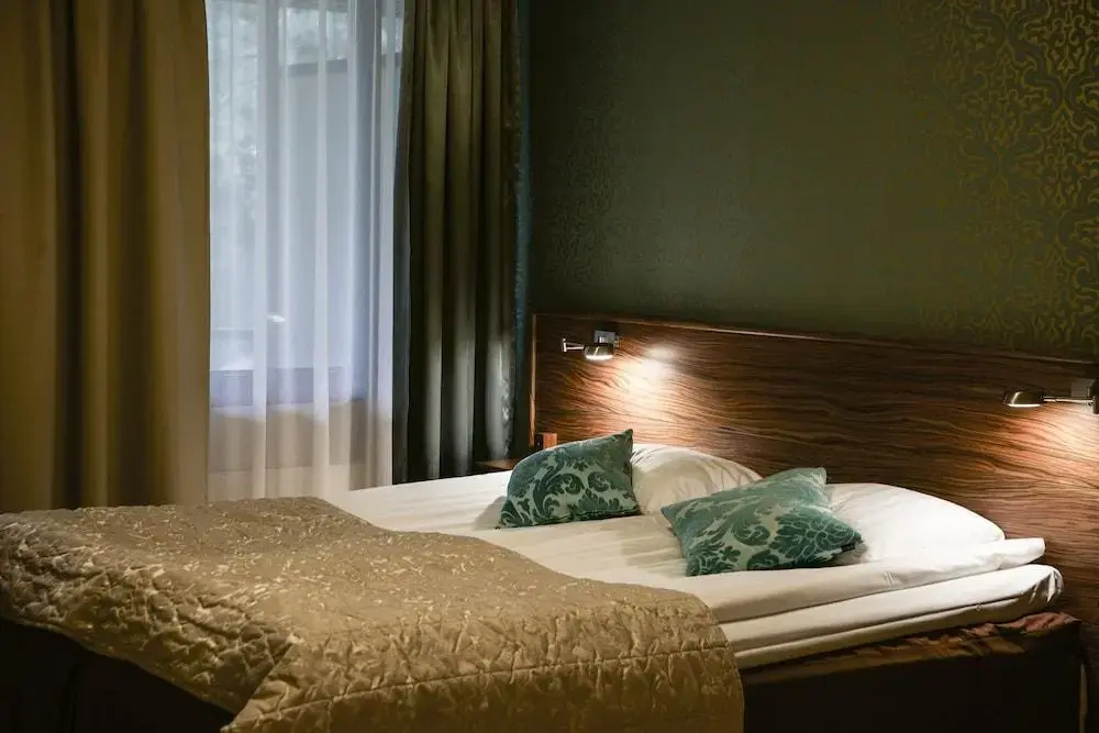 Hotel Fjalar
