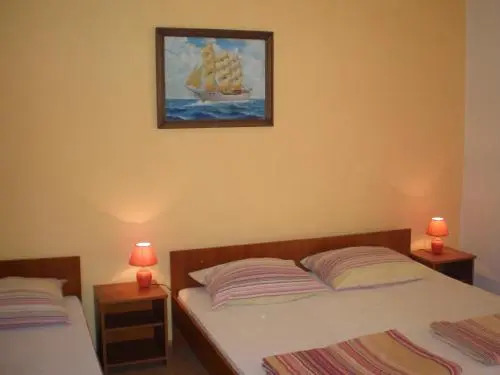 Studio Apartments Marija