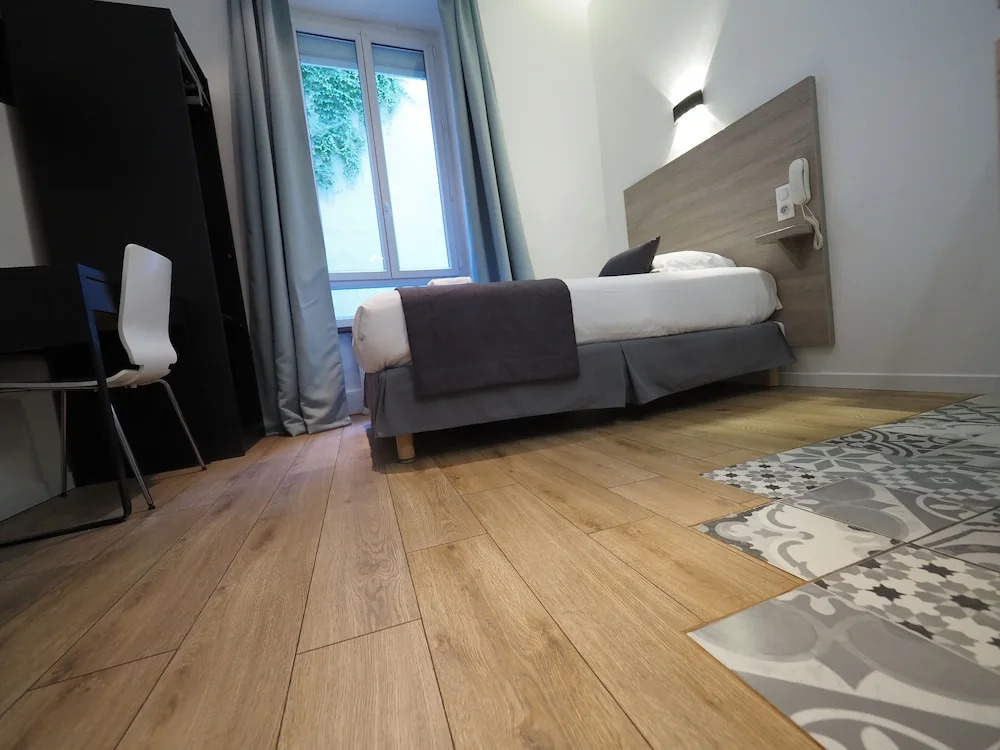 Hôtel Le Biarritz - Vichy