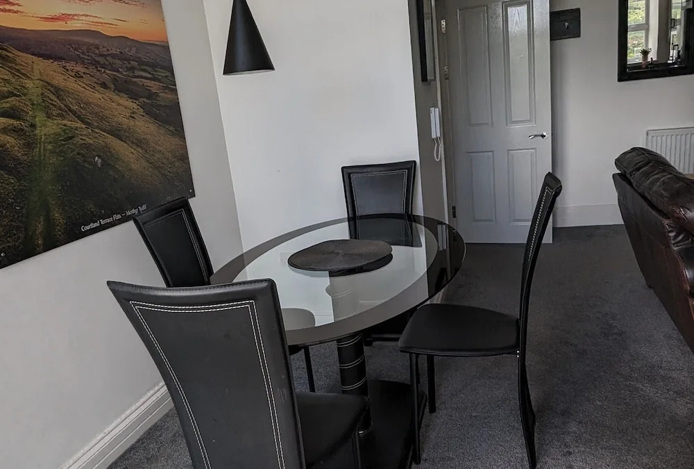 Immaculate 1-bed Apartment in Merthyr Tydfil