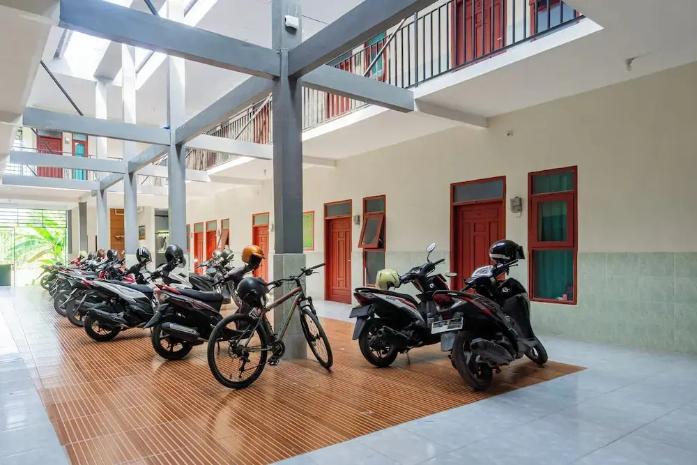 SPOT ON 93965 Ibrahim Guest House Syariah