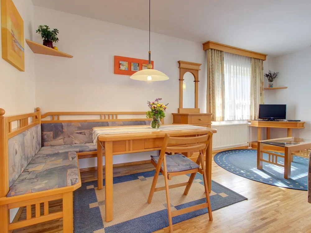 Lovely Apartment in Bled near Lake