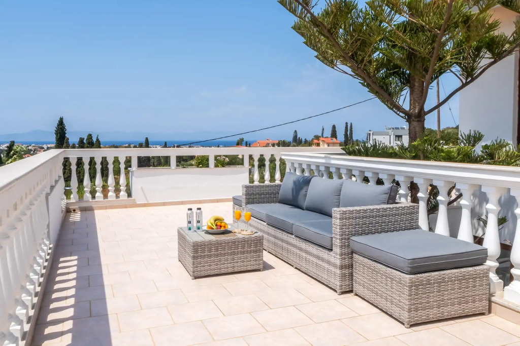 Red Rose Luxury Villa Ialyssos