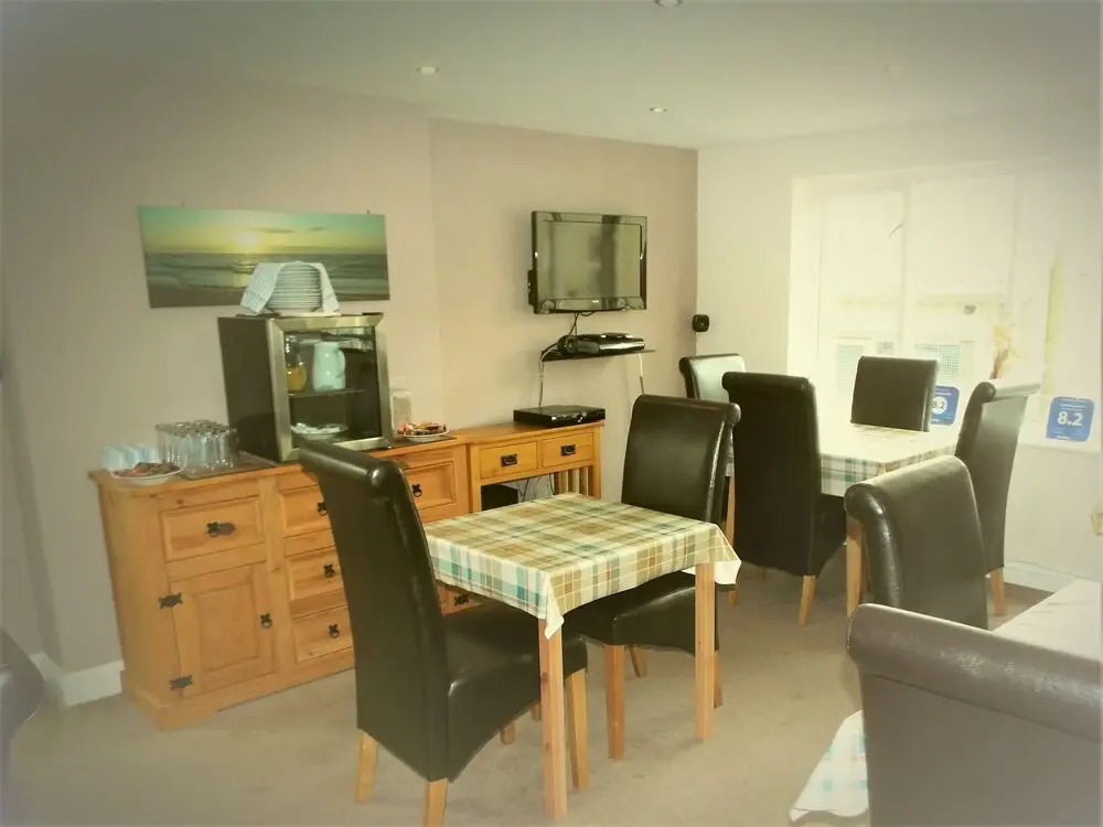 Town House B & B