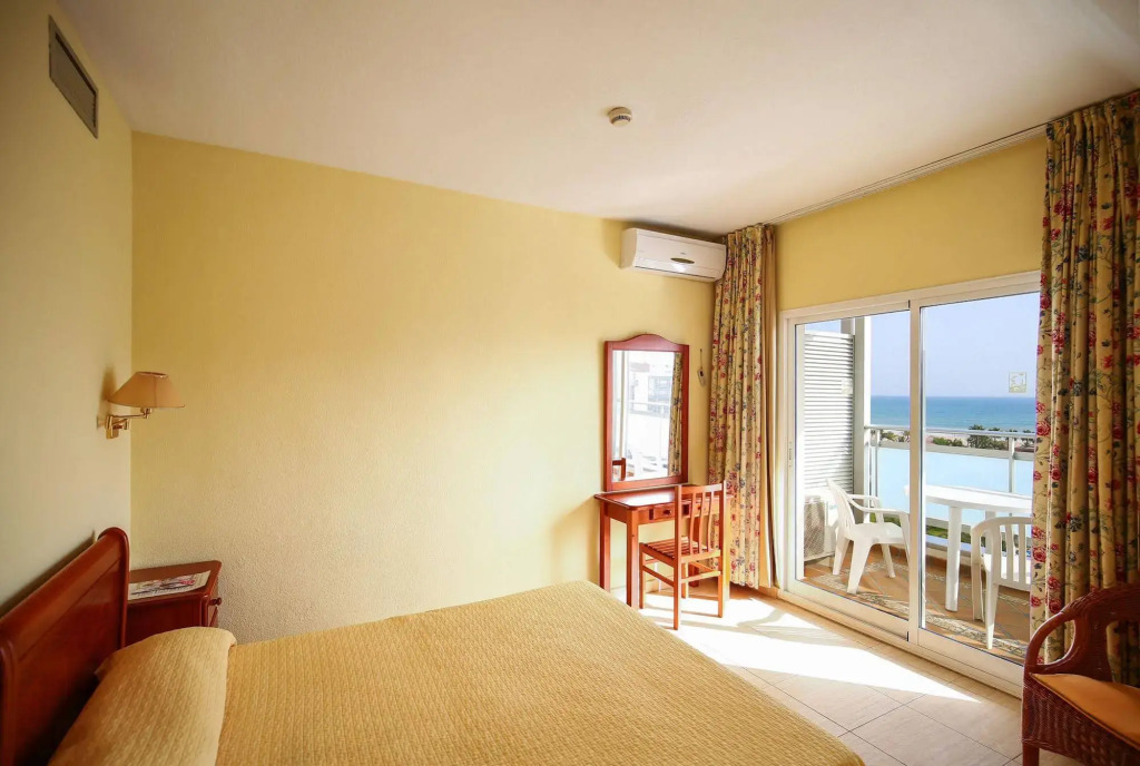 Hotel Tres Anclas