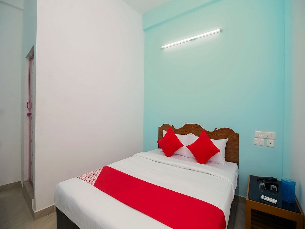 OYO 37776 Hotel Royal King