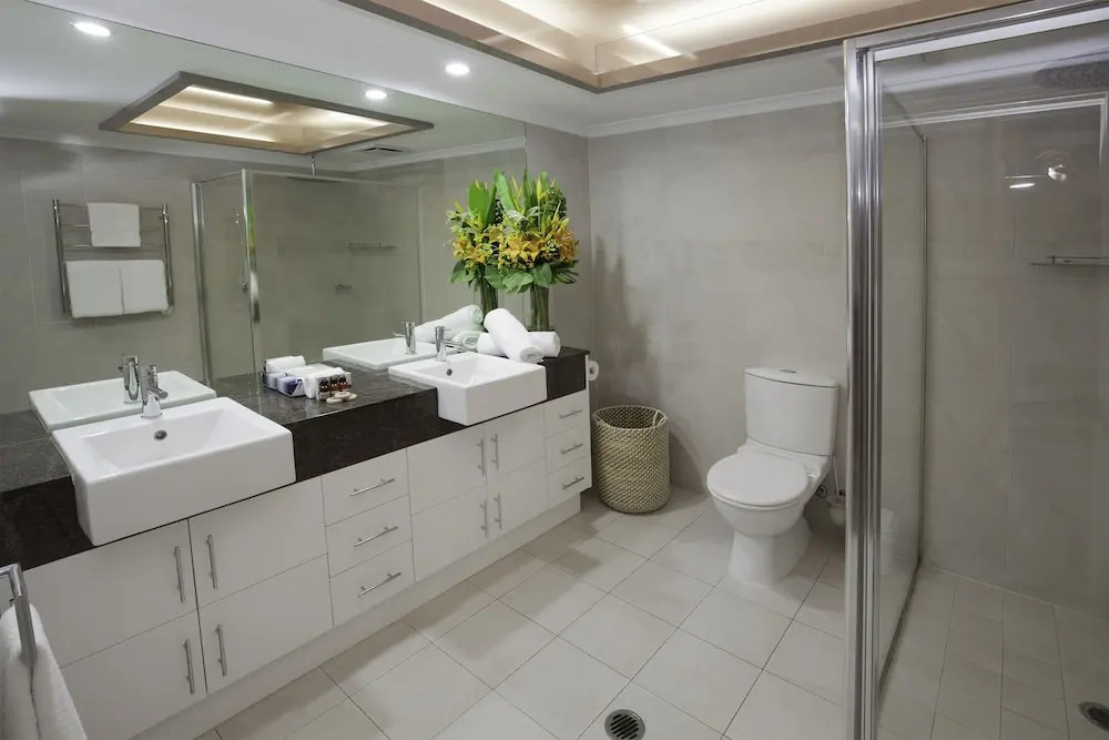 Waters Edge Apartment Cairns