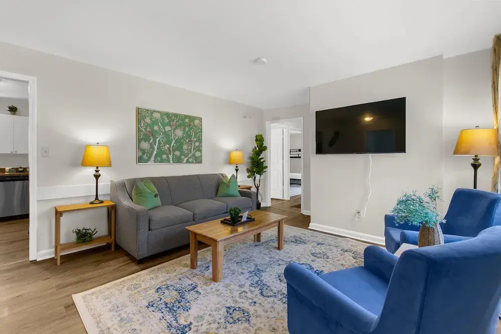 Rooms on Rose