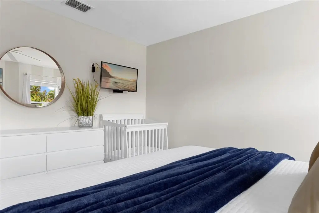4 Bedrooms 3 Bathrooms Encantada 8549 Bl