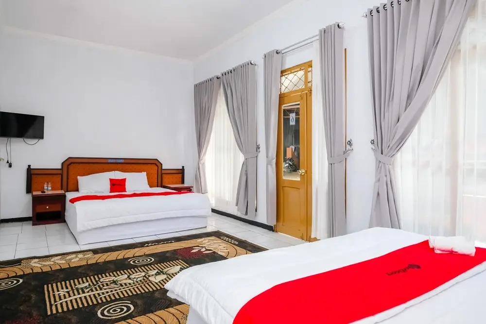 RedDoorz at Bluerose Homestay Tambi Dieng