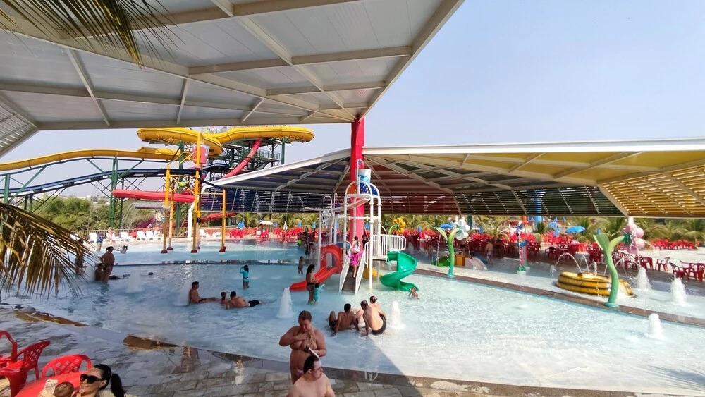 Piazza diRoma com acesso ao Acqua Park e Splash