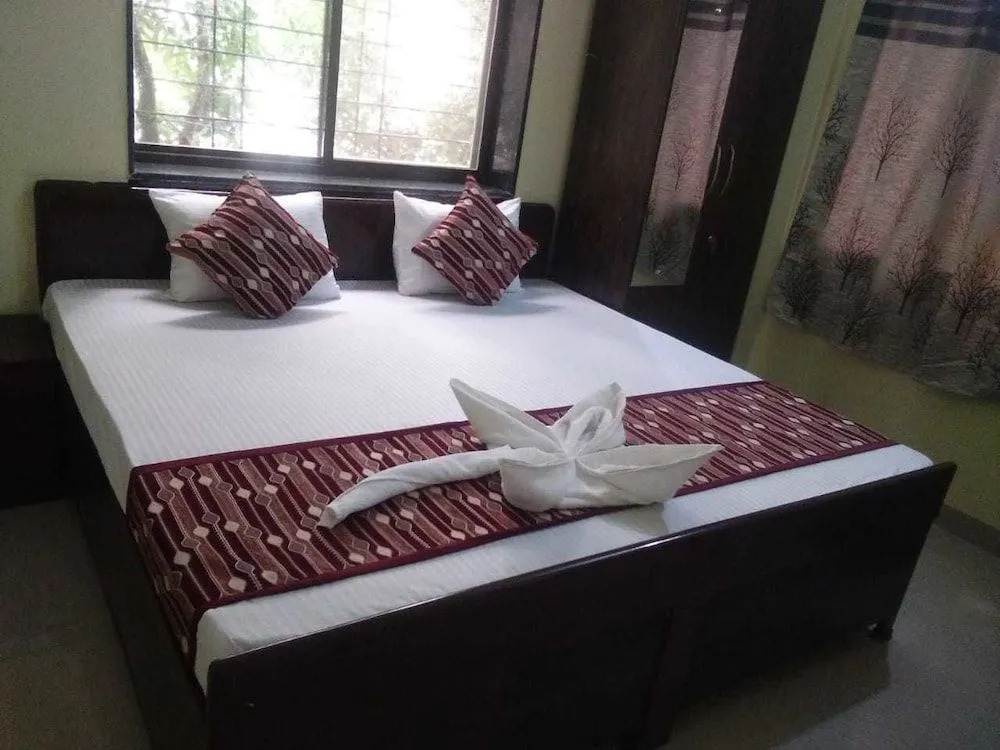 Ema Homestay