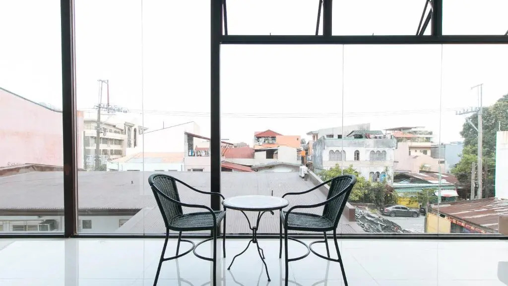RedDoorz at San Antonio Makati
