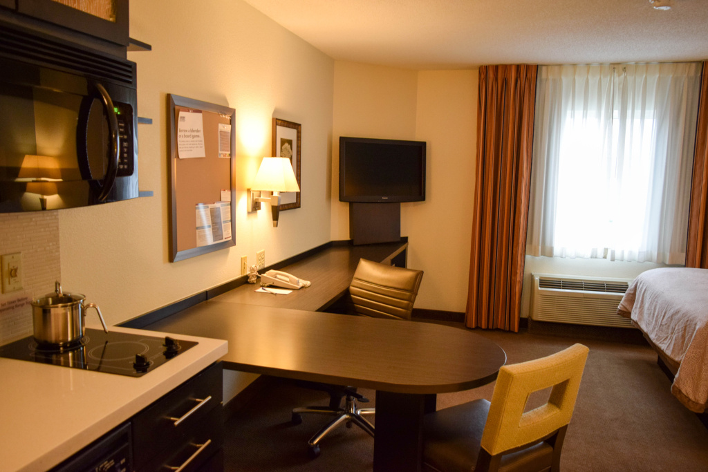 Candlewood Suites Wichita Airport by IHG