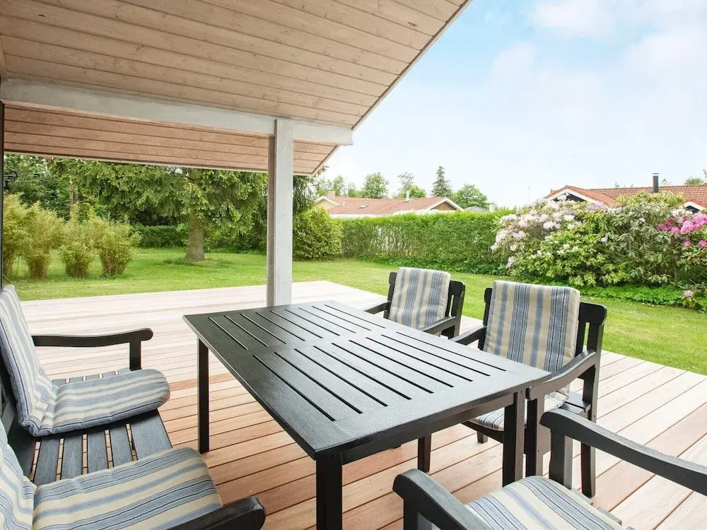 8 Person Holiday Home in Vaeggerlose-by Traum