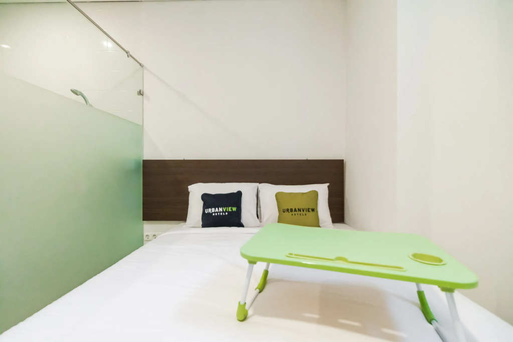 Urbanview Hotel Casa Kota Mangga Besar