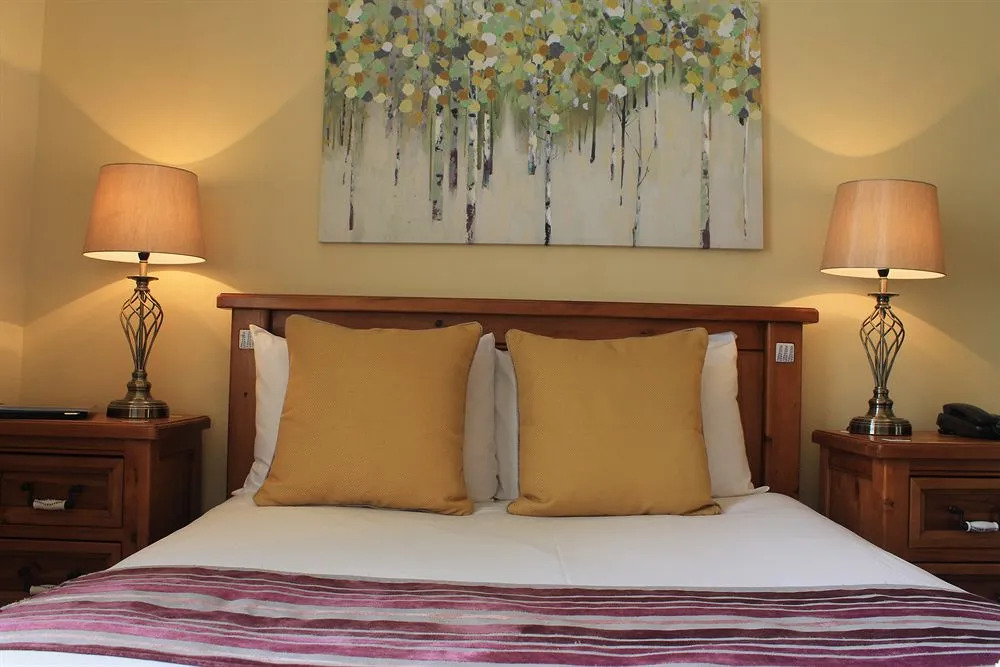 Andover House Hotel & Restaurant