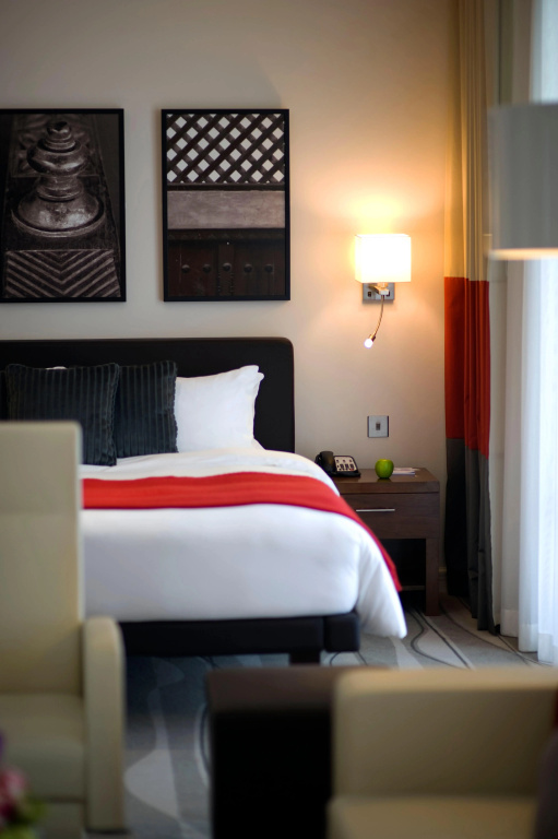 Отель Staybridge Suites Abu Dhabi Yas Island by IHG
