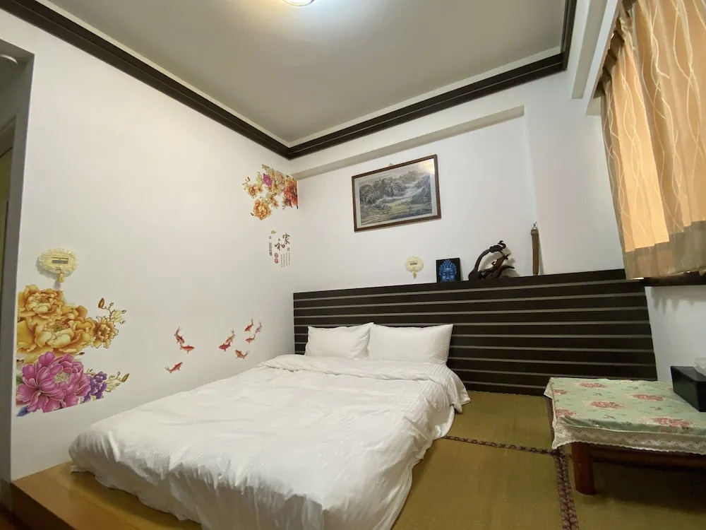 Yilian Fengqing Homestay