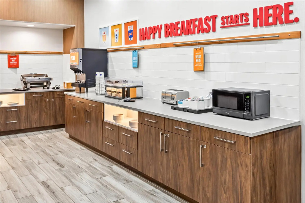Hampton Inn & Suites Farmington