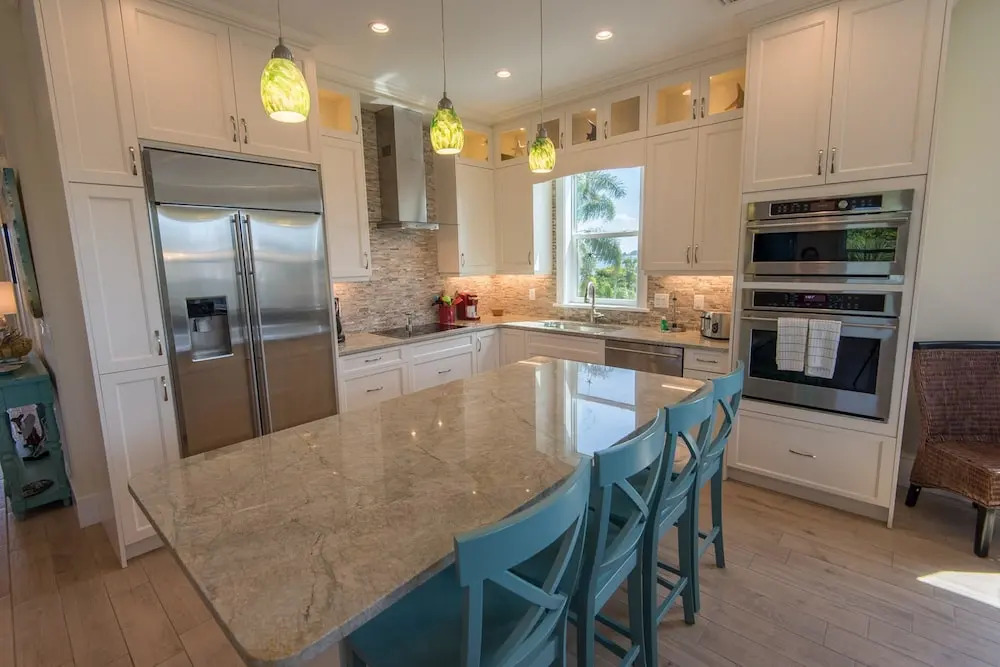 Coastal Horizons Apartment 6