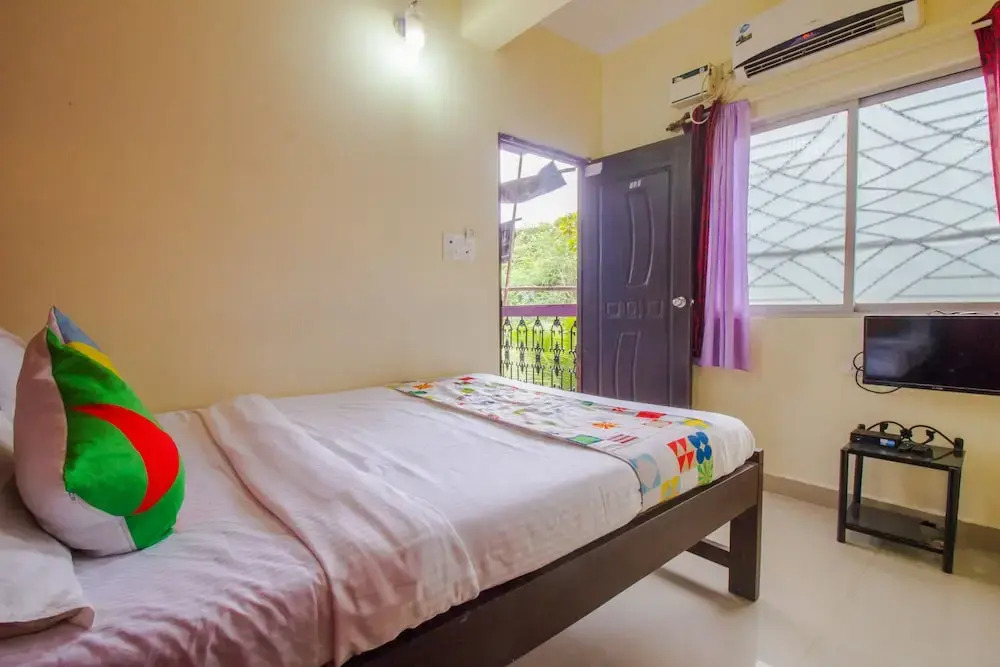 OYO 22472 Home Elegant Studio Tito's Lane