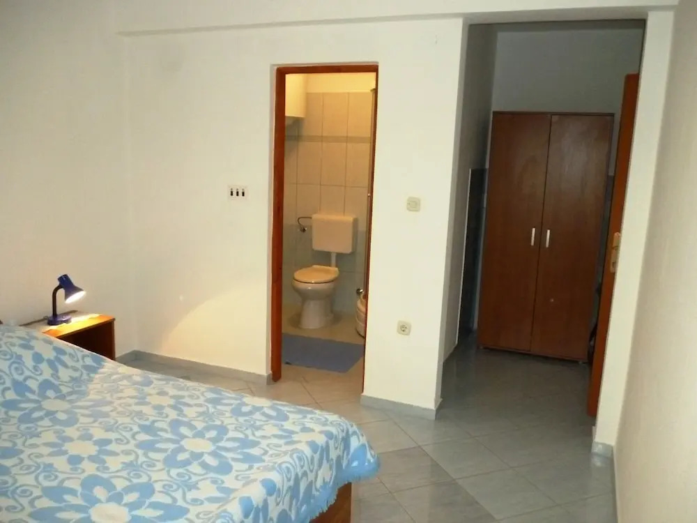 Apartments Studio Jasna Near the Beach