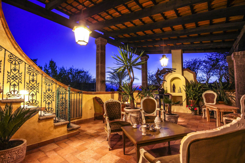 Mansion San Miguel