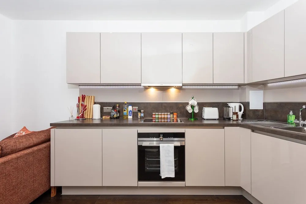 Lovely Modern 1 Bed Flat in Dalston Junction