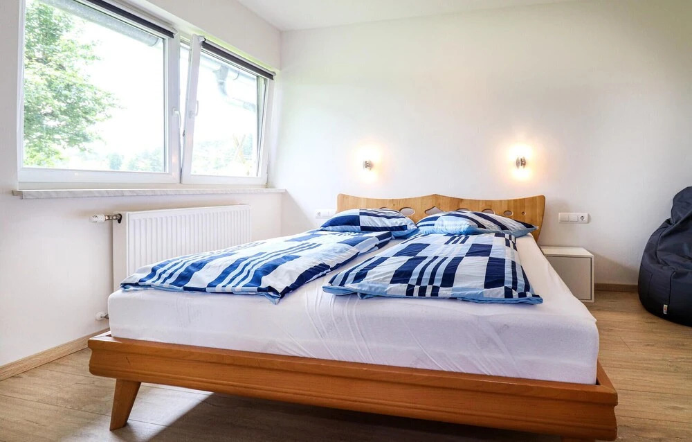 Modernes Ferienhaus Mit Garten