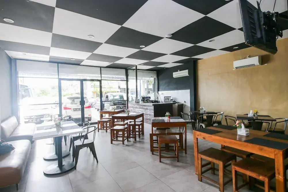 Airy Raya Kuta 78 Bali