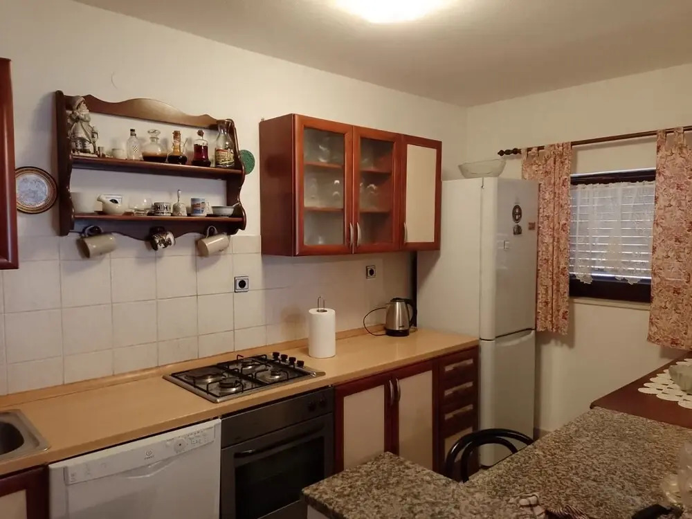 Luce - Family Apartment With Terrace - A1