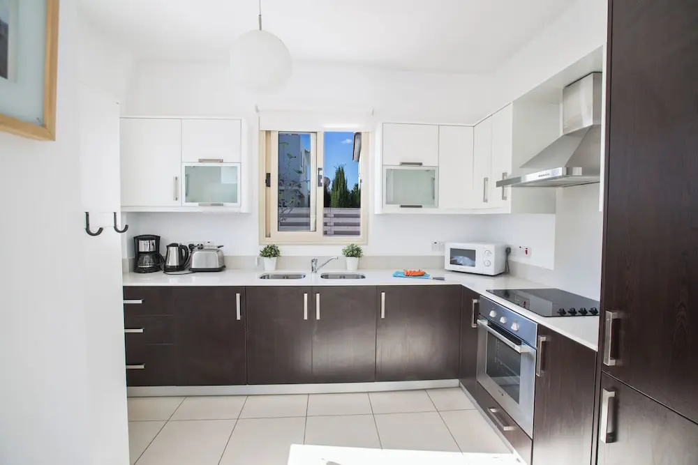 Villa Megan,modern 3bdr Villa,close To The Beach