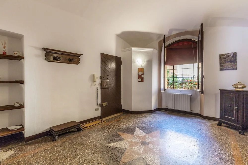 San Mamolo Retreats