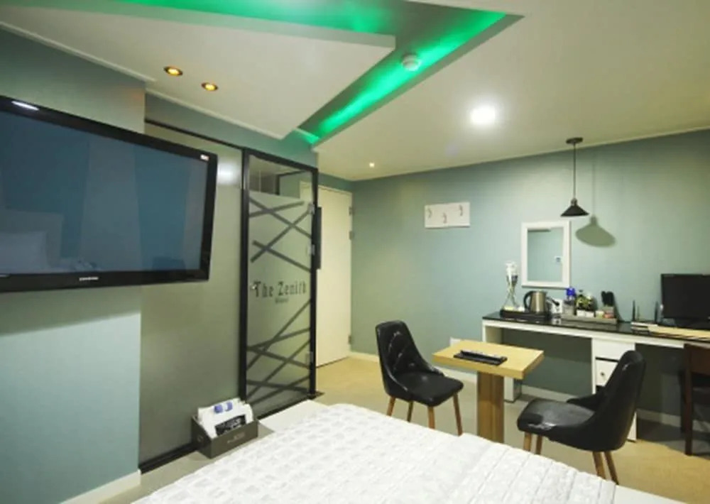 Busan Jaesong-Dong Zenith