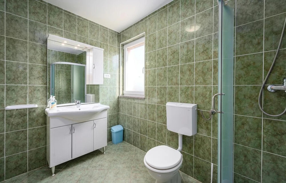 Stunning Home in Rovinj With Wifi and 5 Bedrooms