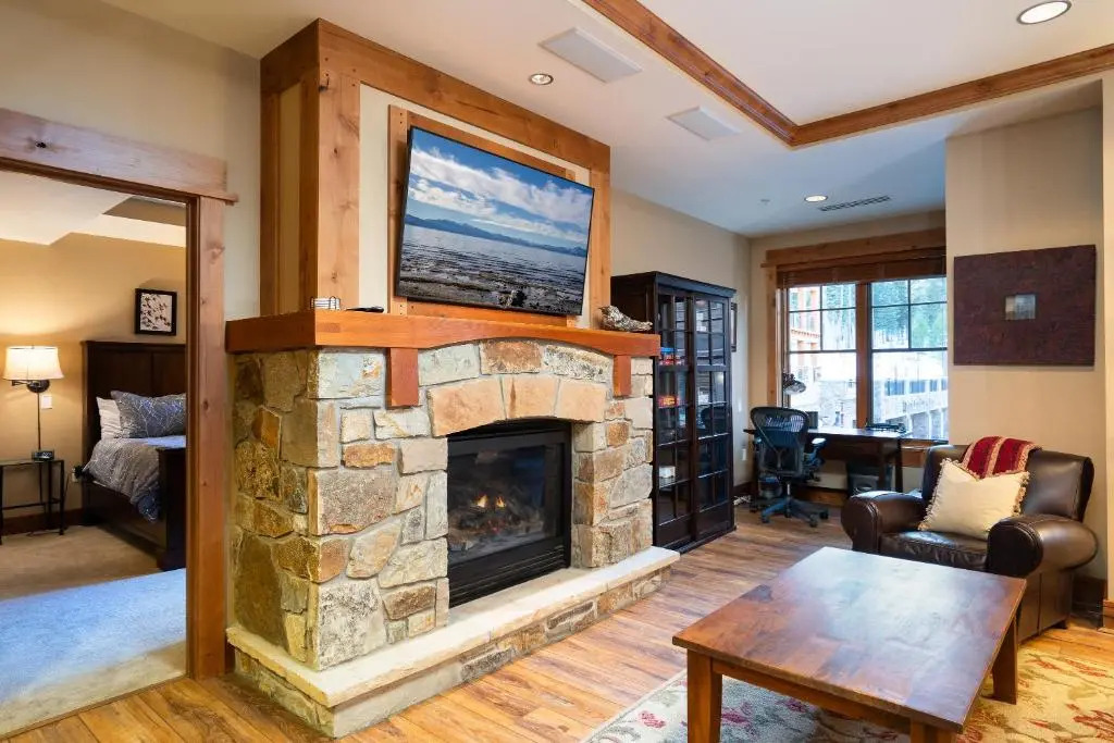 Luxury 2 BD in the Heart of the Village at Northstar! - Catamount 206