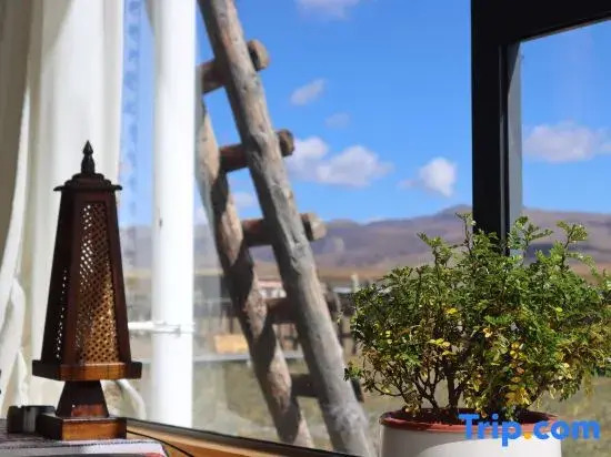 Yaoshan · Muxue Homestay (Tagong Grassland)