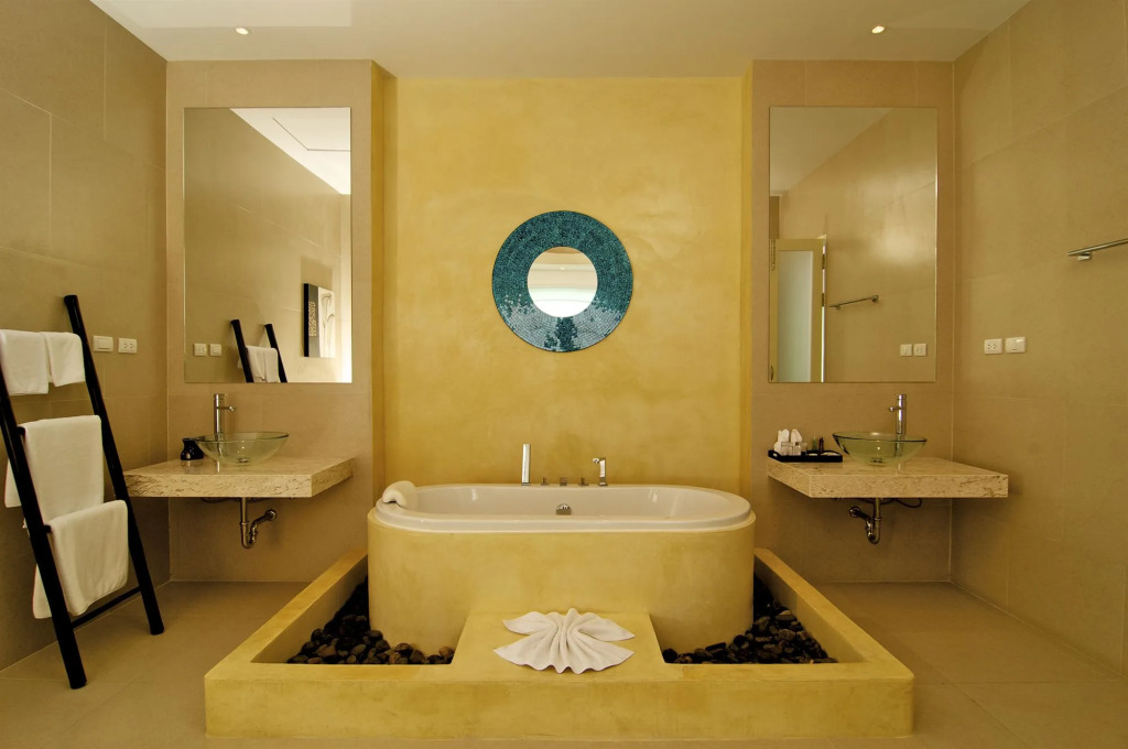 Grand Bleu Ocean View Pool Suite