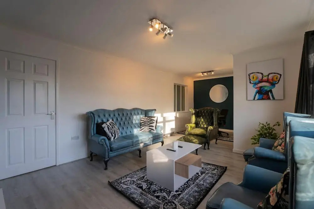 Stylish 2 Bedroom Apartment in Birmingham