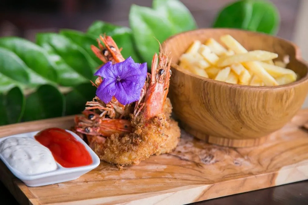 LaBomie Uluwatu