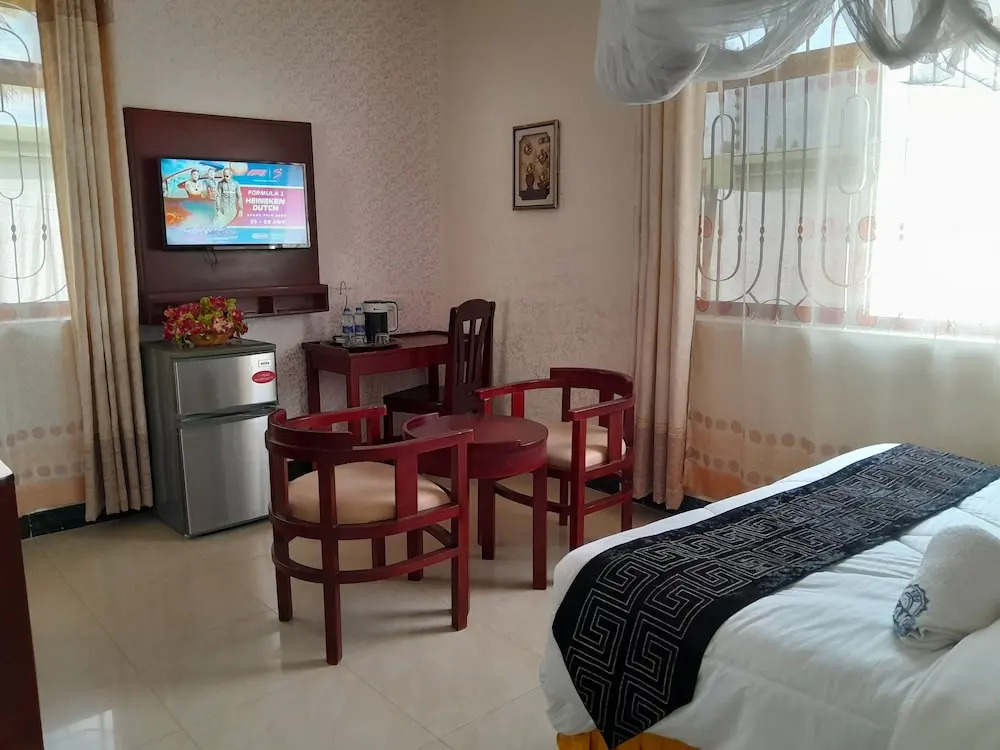 Kibo Peak Palace Hotel