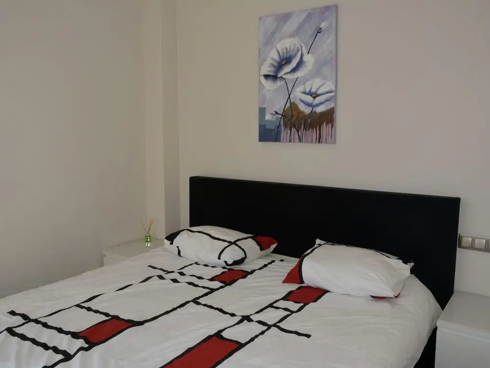 Explore the Cultural Town of Orihuela From a Villa
