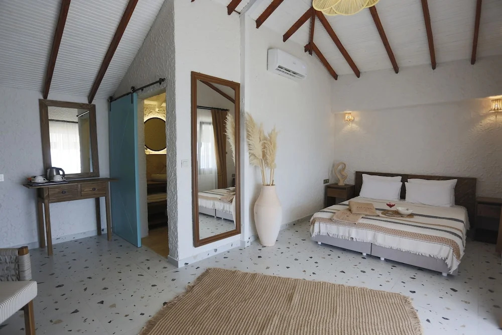 Glenn Hotel & Beach