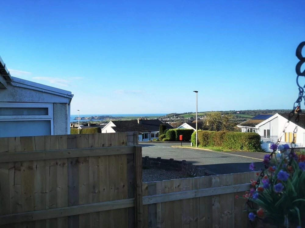 Upper Hill Park - 3 Bed Bungalow - Tenby