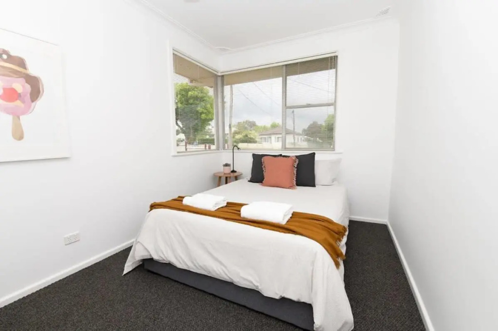 Haven on Hill - Modern & Charming, Touch of Pink