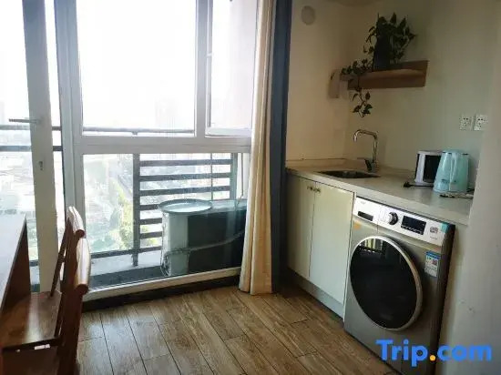 Sanshe Apartment