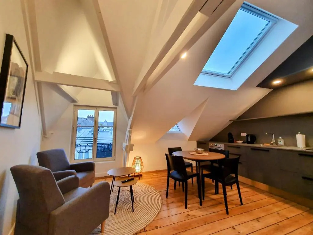 Appartement Premium dans une belle demeure - Hyper centre-ville de Reims