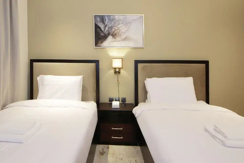 Stunning 2 Bedroom in ELite Residences 1