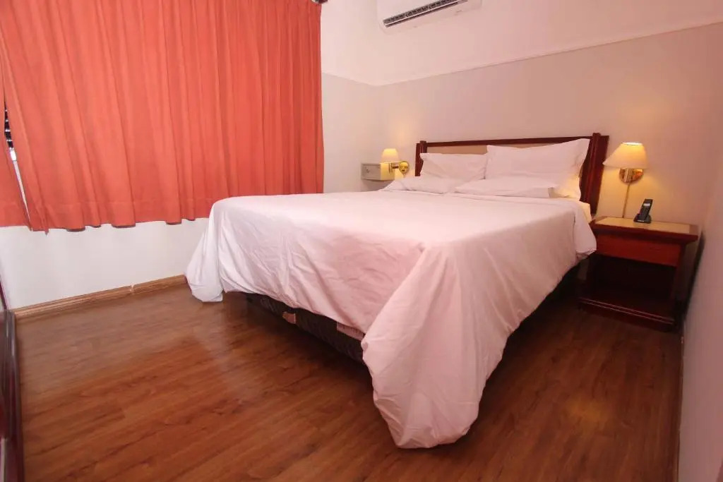 Nena Suite